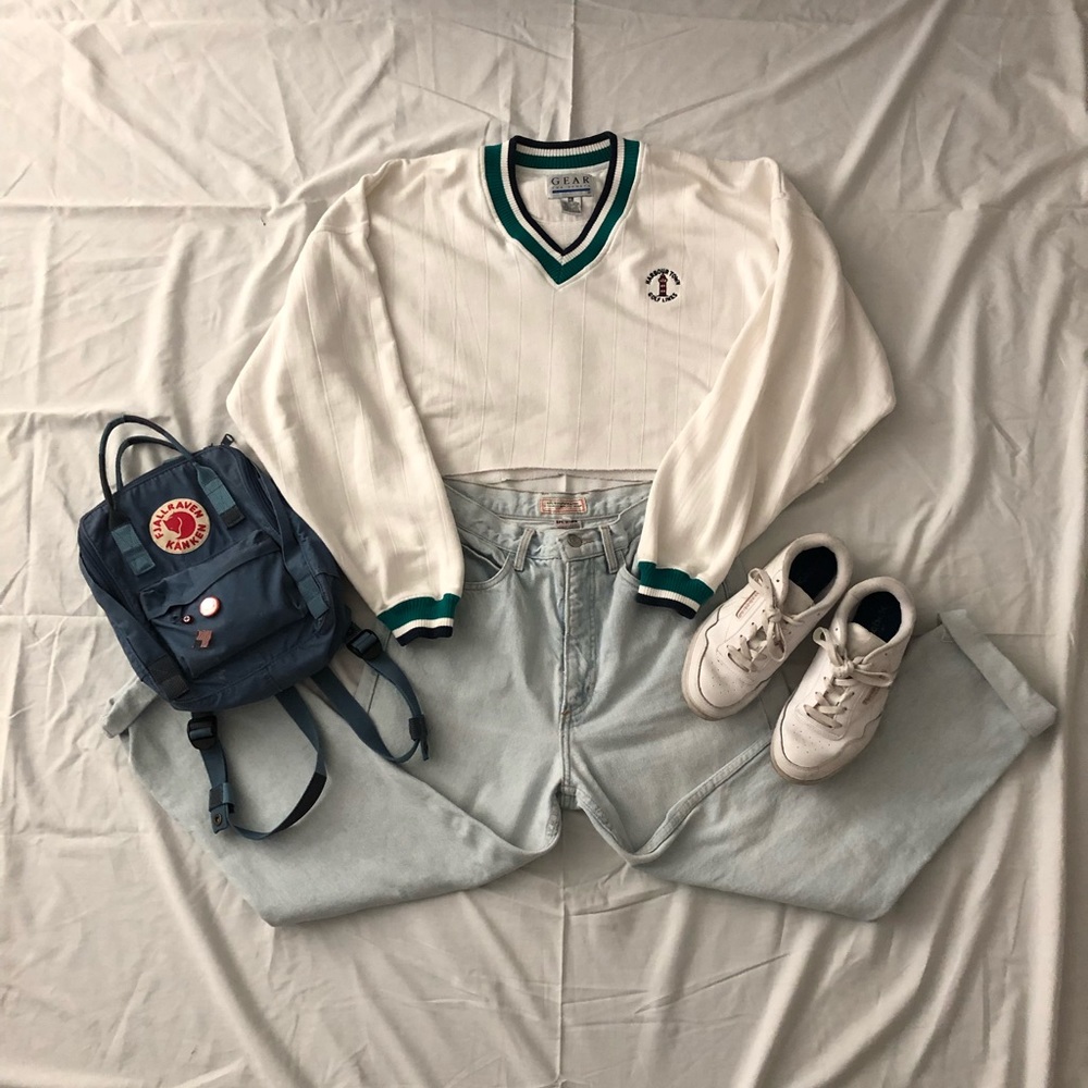 ❤️SOLD❤️ Vintage Cropped Sweater